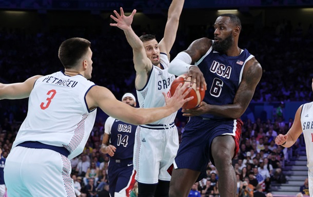 Команда США розгромила Сербію