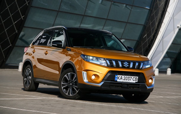 Сучасний Suzuki Vitara Hybrid вражає