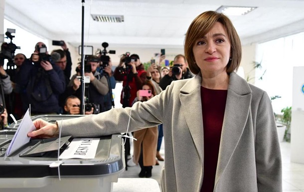 Вибори та референдум у Молдові