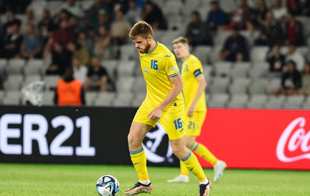 Арсеній Батагов змінює клуб