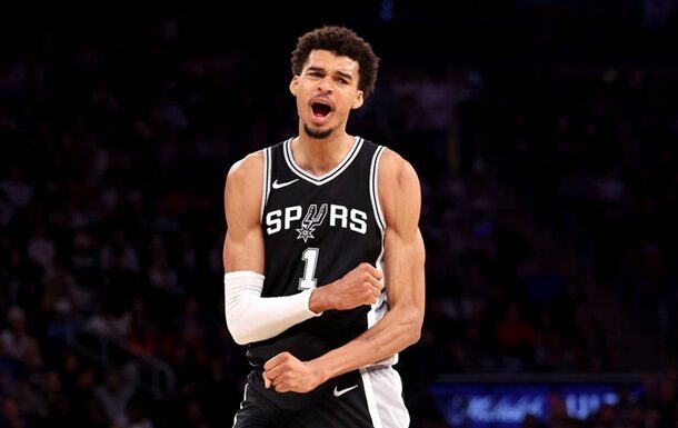 Зліт Віктора Вембаньями: Тріумф баскетболу