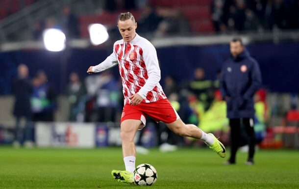 Віктор Циганков поголив голову