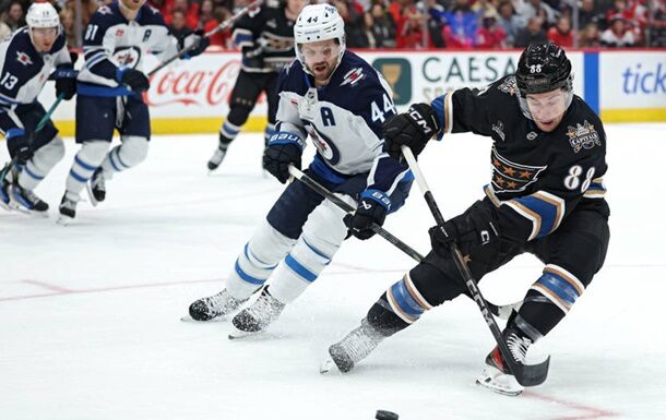 Хокей: битва до останньої секунди