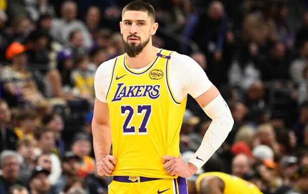 Олексій Лен приєднується до Лейкерс