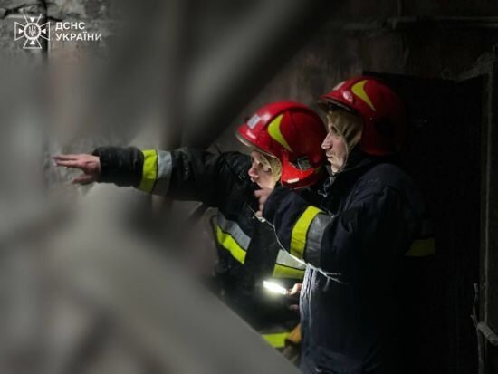 Атаки дронів в Києві продовжуються