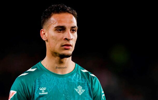 Антоніо чи Мбаппе: Гравець Місяця?