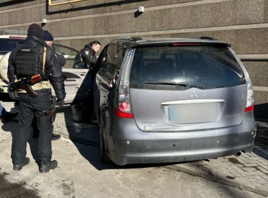 Дорожній конфлікт із застосуванням зброї