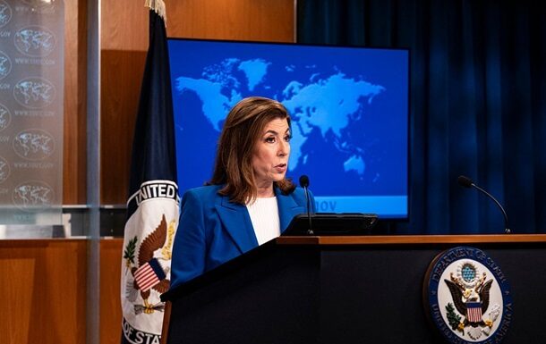 Росія на перехресті миру