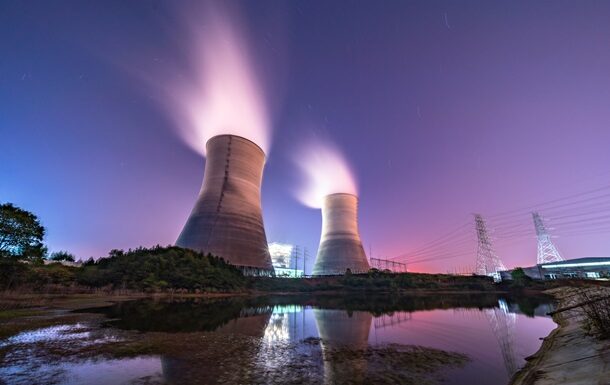 Китай будує десять нових ядерних реакторів