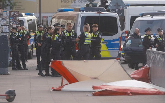 Hamburg Knife Attack Injured At Train Station