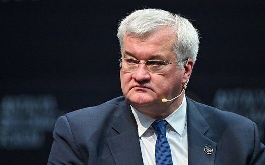 Ukraine Urges Eu Lower Russian Oil Price