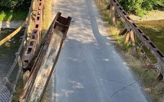 Bridge Collapse Zakarpattia Temporary Crossing Traffic Restoration