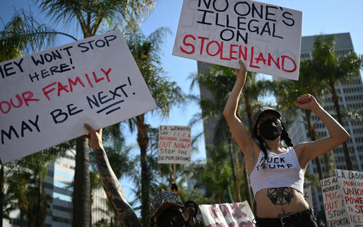 Mass Protests Against Immigration Raids Us Intensify