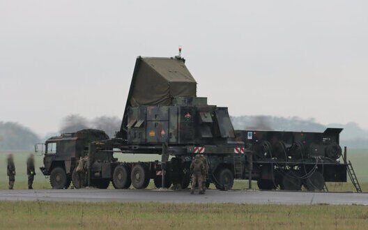 Military Aid Ukraine Eu Boosts Support Us Pauses