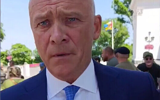 Pushkin Monument Odessa Debate Symbols War History