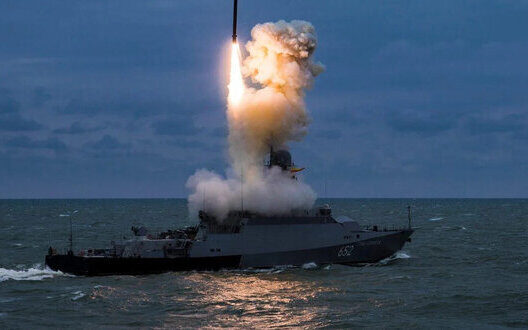 Russian Kalibr Missiles Black Sea Challenge Ukrainian Defense