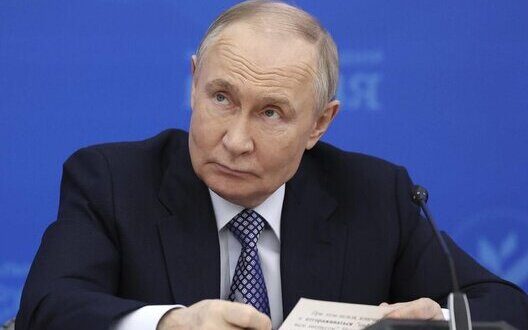 Putin Offers Ceasefire Ukraine Territorial Concessions