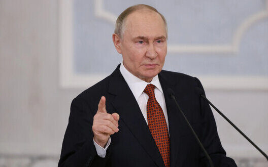 Trump Ultimatum Kremlin Sanctions Ukraine War Future