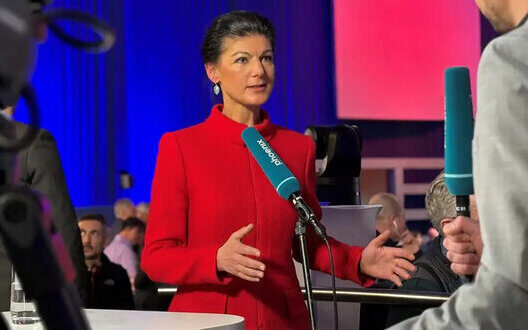 Wagenknecht Calls Ukraine To Abandon Nato For Peace