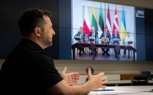 Zelensky European Leaders Step Towards Peace Ukraine Security