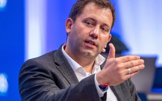 Germany Strengthens Economic Dialogue With China Klingbeil Visit