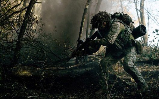 Antonivskyi Bridge Ukraine Resists Russian Attacks