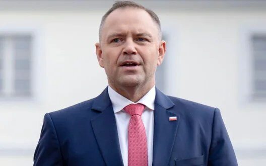 Poland Ends Special Status Ukrainian Refugees